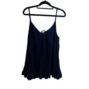 ANA tank camisole with ruffle bottom XXL